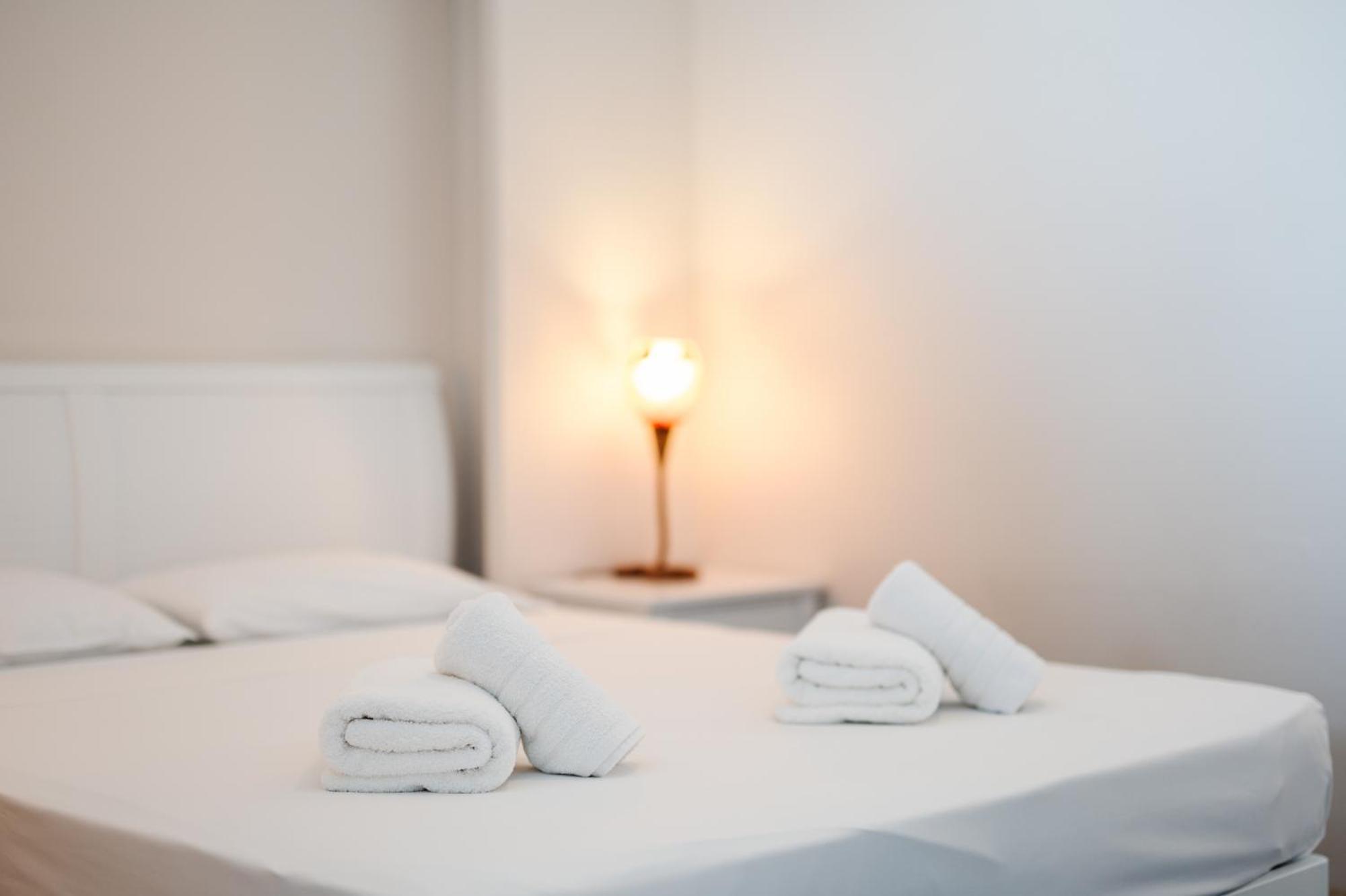 Pontikonisi Hotel & Suites Perama  Oda fotoğraf