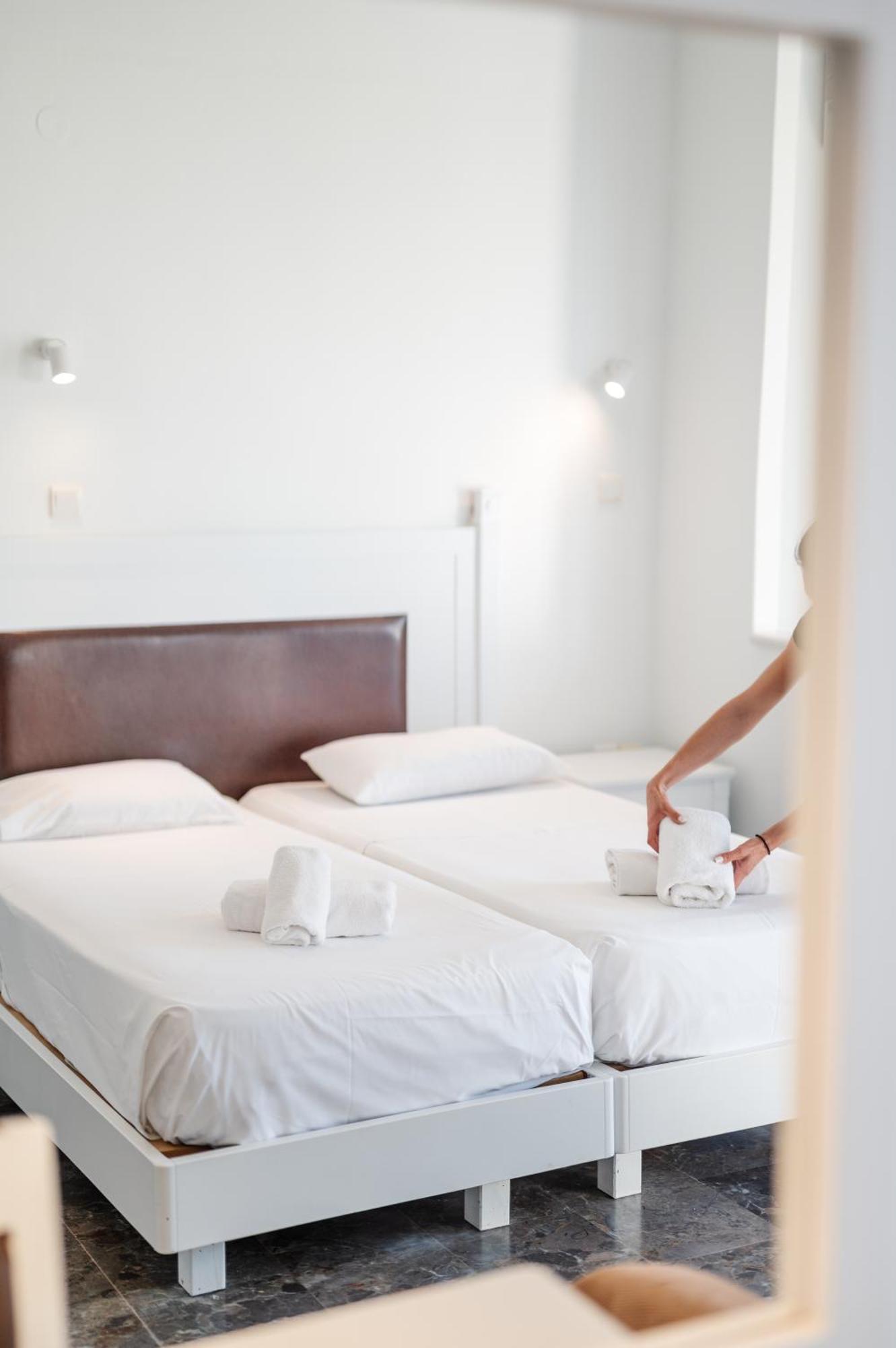 Pontikonisi Hotel & Suites Perama  Dış mekan fotoğraf