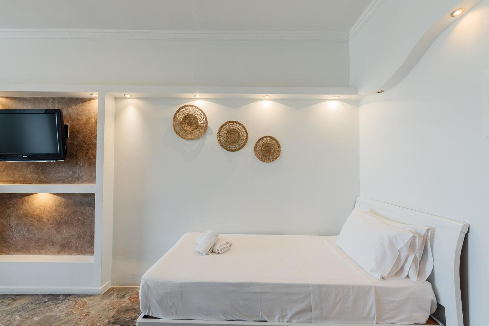 Pontikonisi Hotel & Suites Perama  Oda fotoğraf