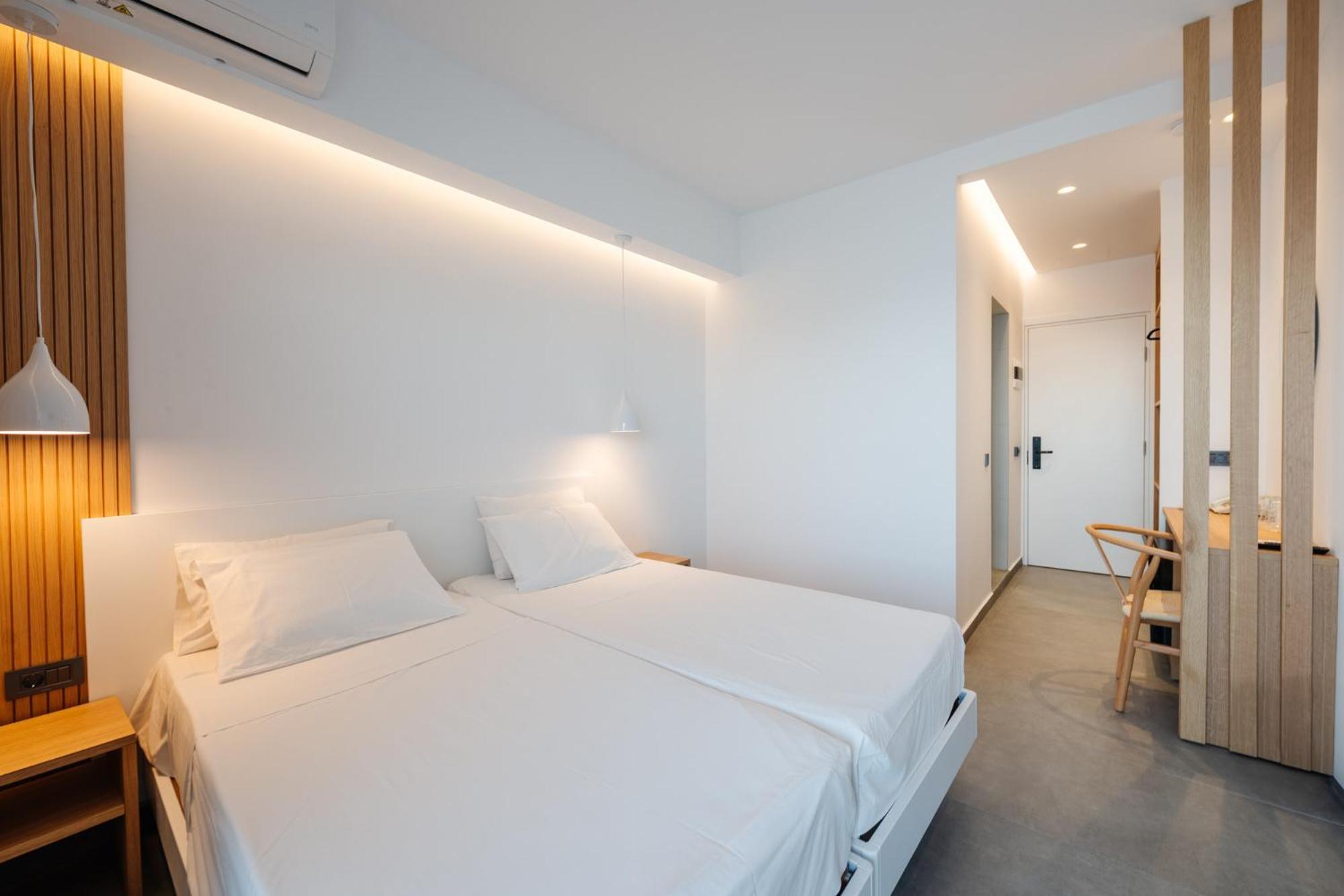 Pontikonisi Hotel & Suites Perama  Dış mekan fotoğraf